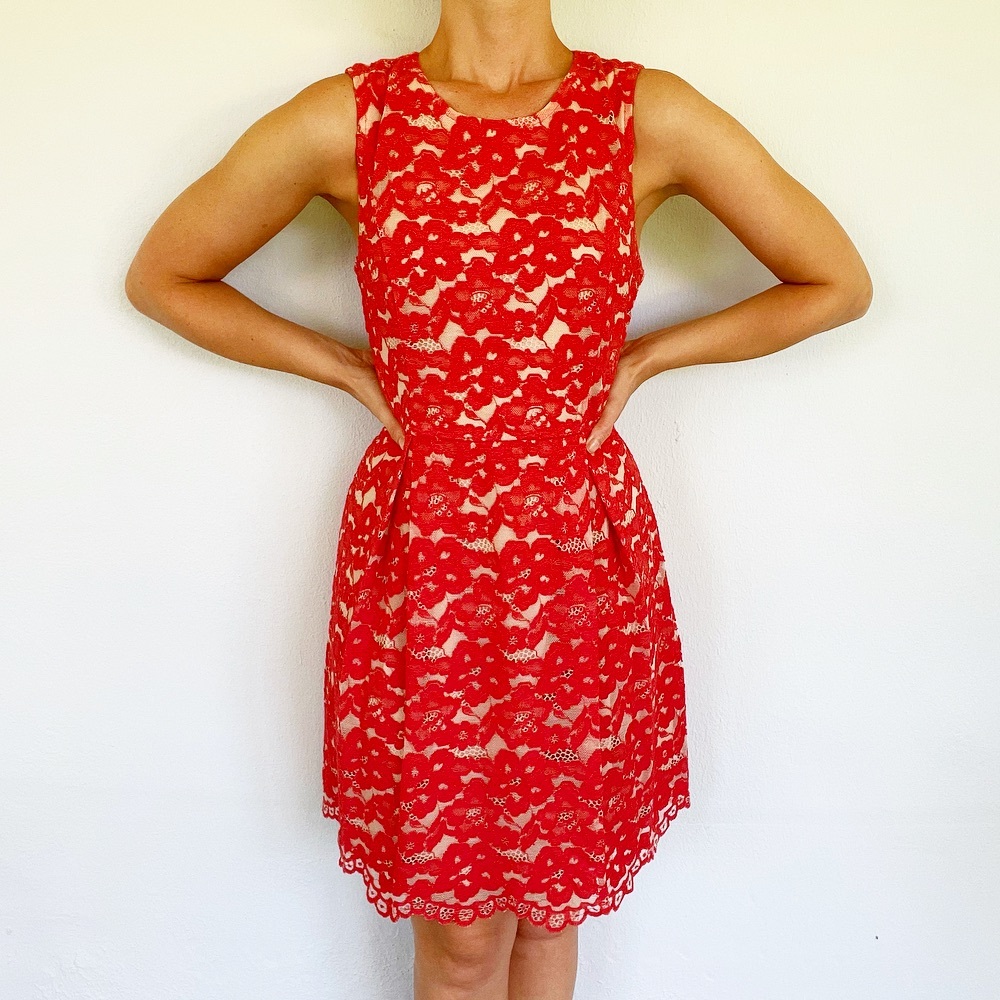 Soprano red sheer nude illusion lace sleeveless cocktail dress size large